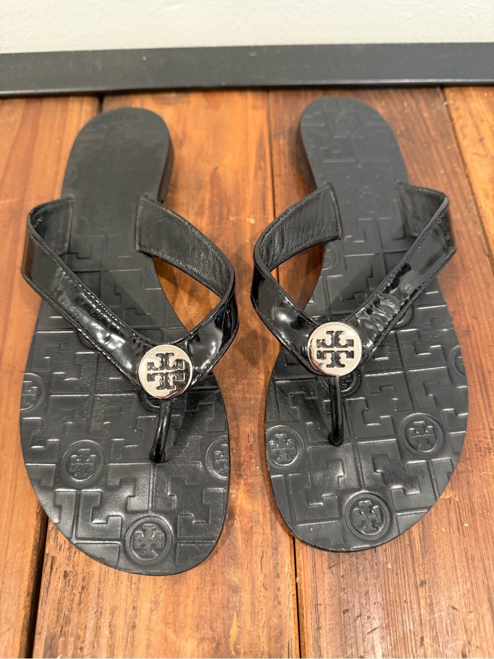 Tory Burch Black Patent Logo Thong Sandals